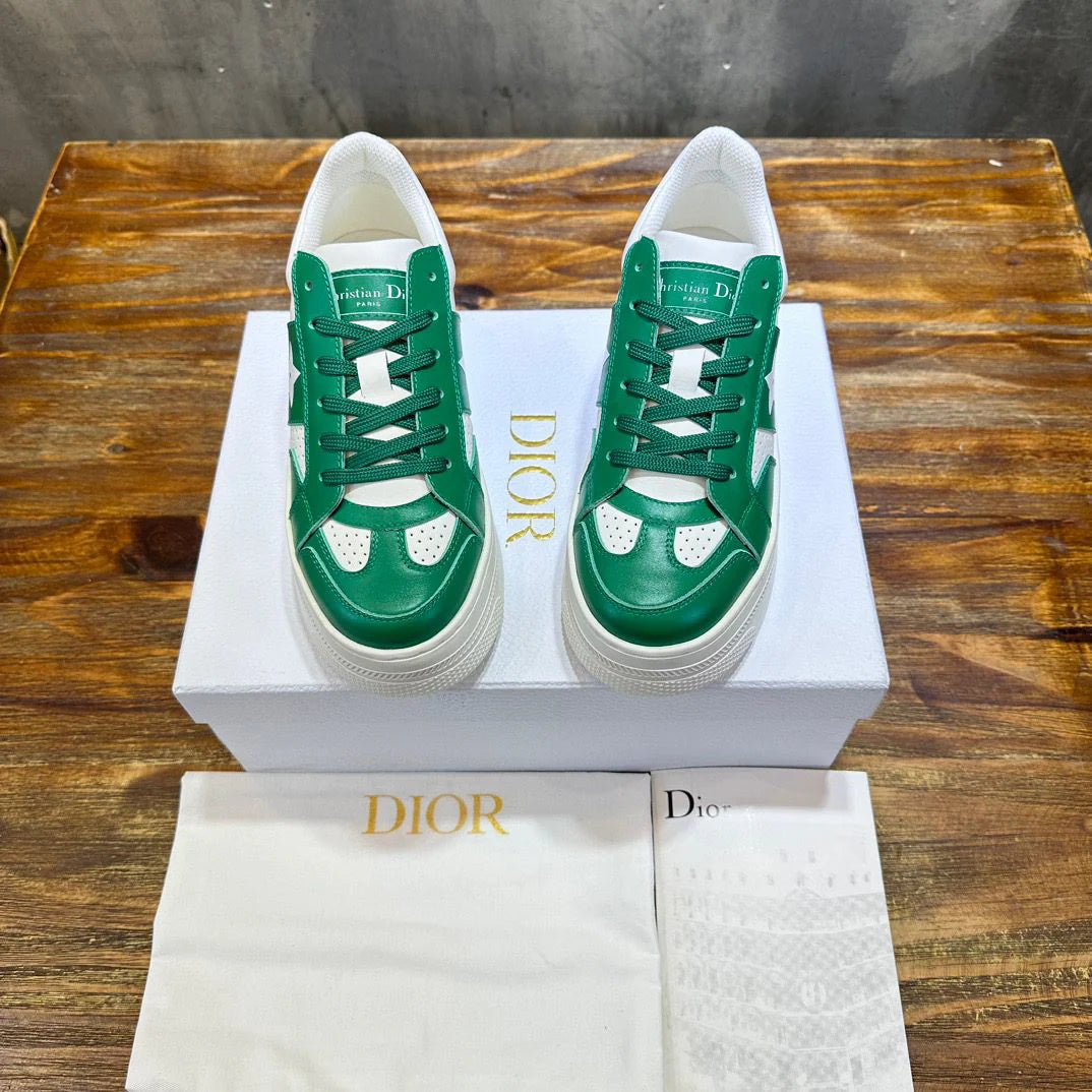 DIOR SNEAKER