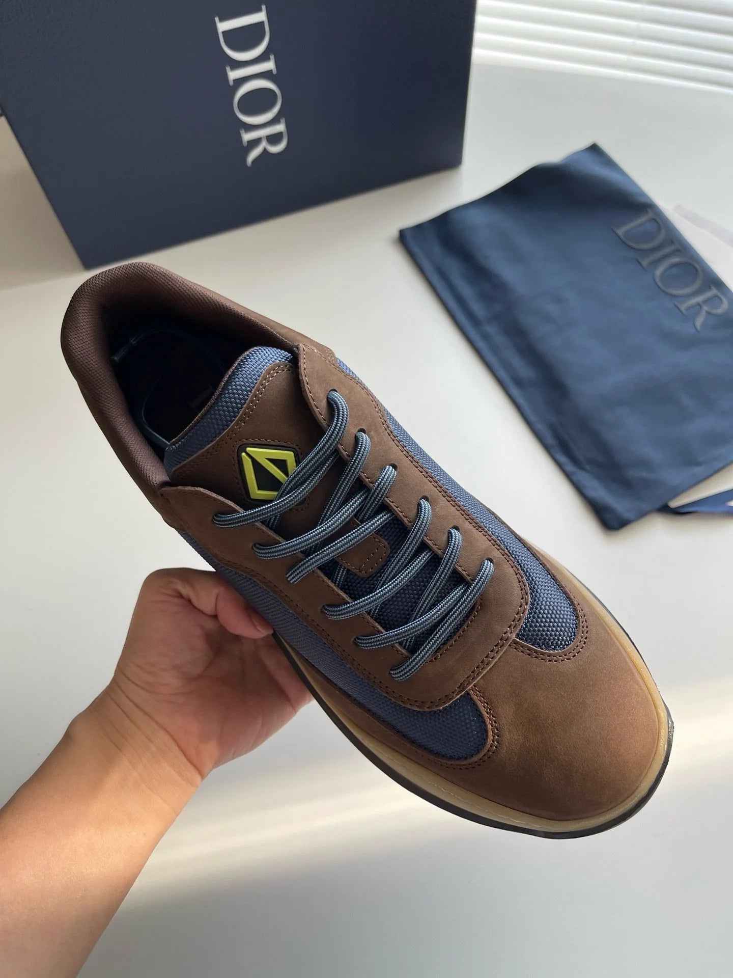 DIOR SNEAKER