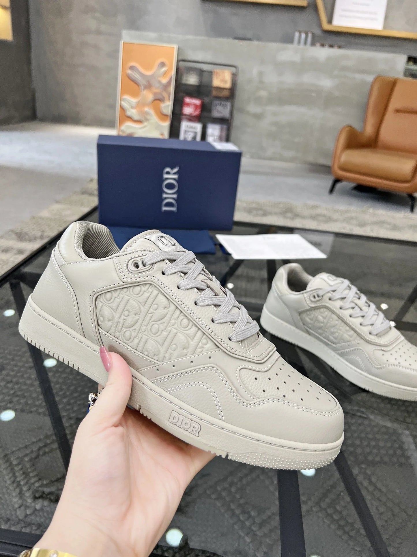 DIOR SNEAKER