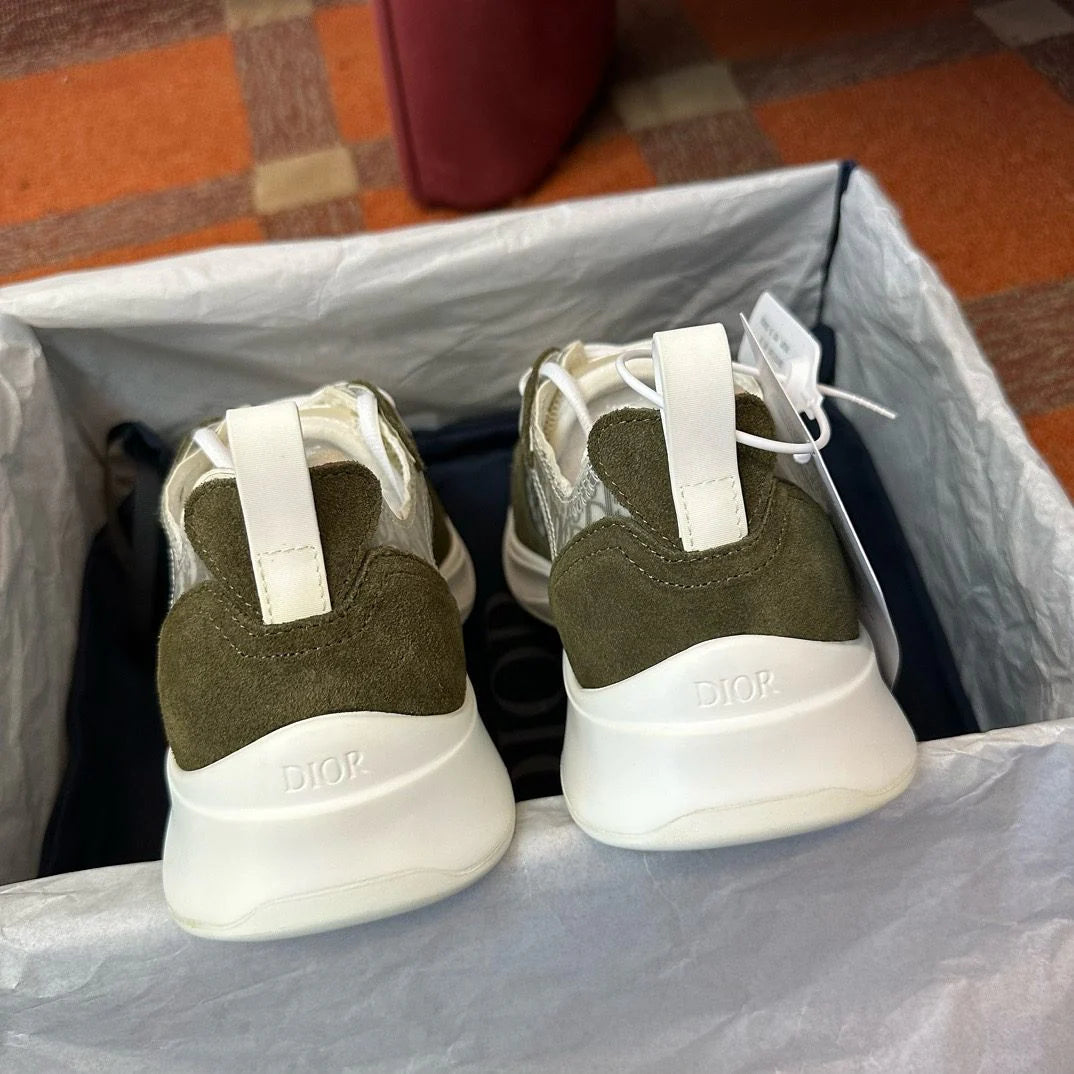 DIOR SNEAKER