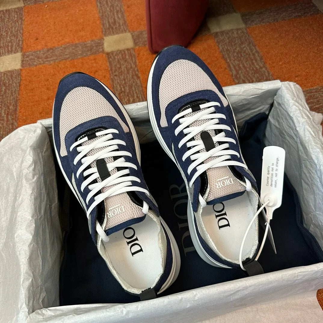 DIOR SNEAKER