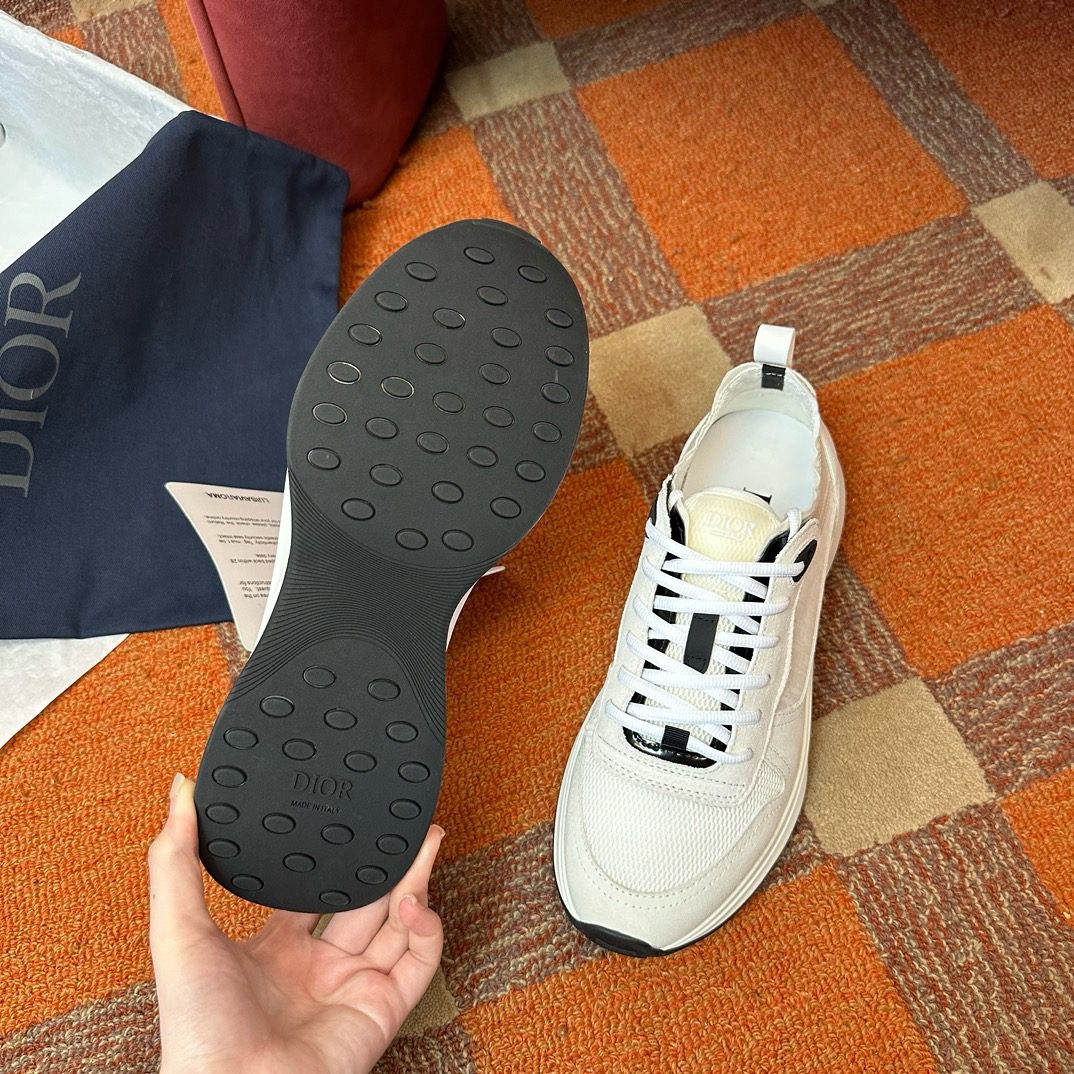 DIOR SNEAKER