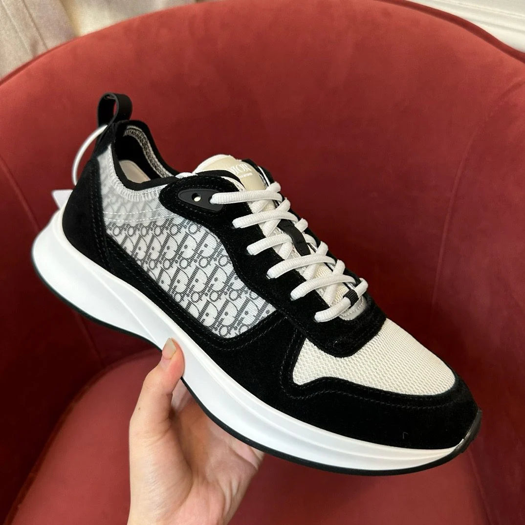 DIOR SNEAKER
