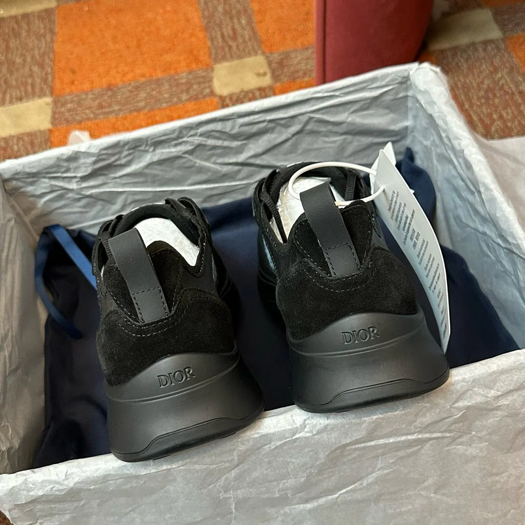 DIOR SNEAKER