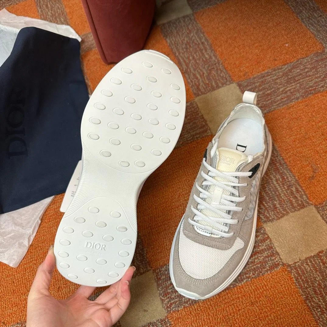 DIOR SNEAKER