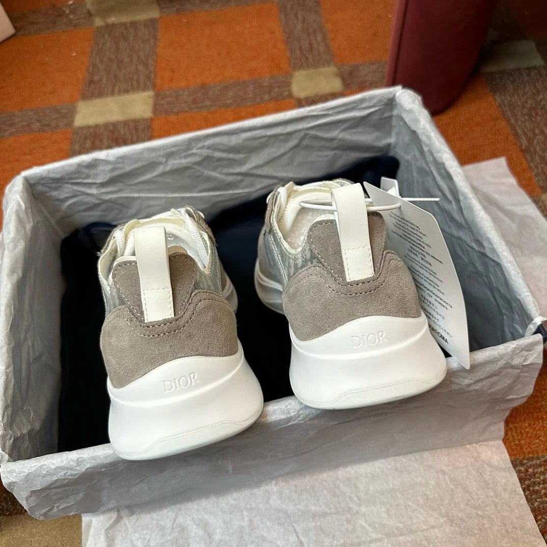 DIOR SNEAKER