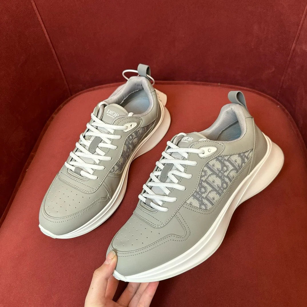 DIOR SNEAKER
