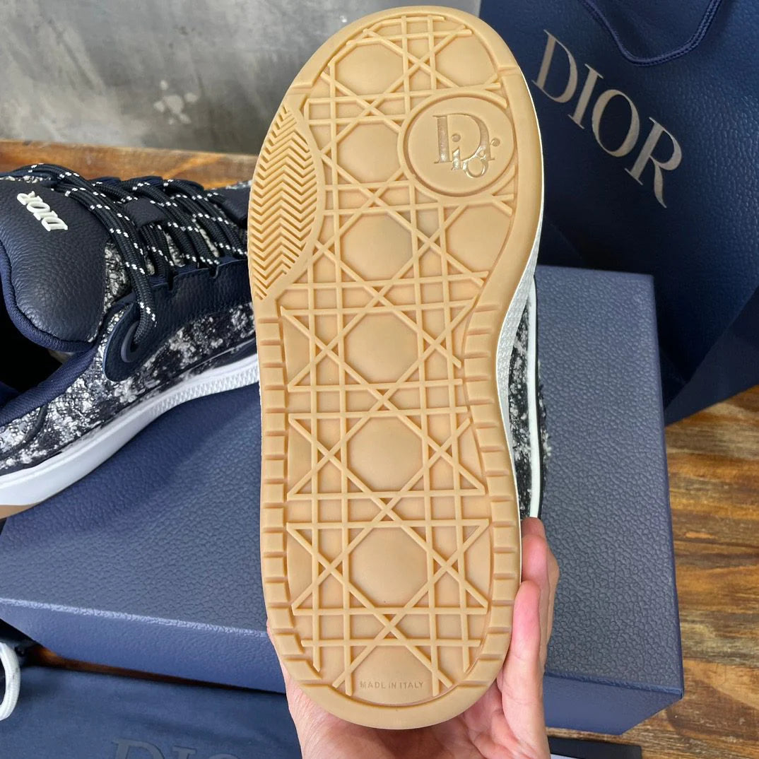 DIOR SNEAKER