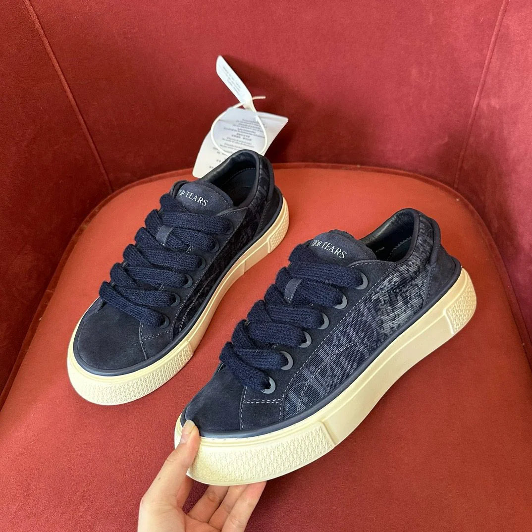DIOR SNEAKER