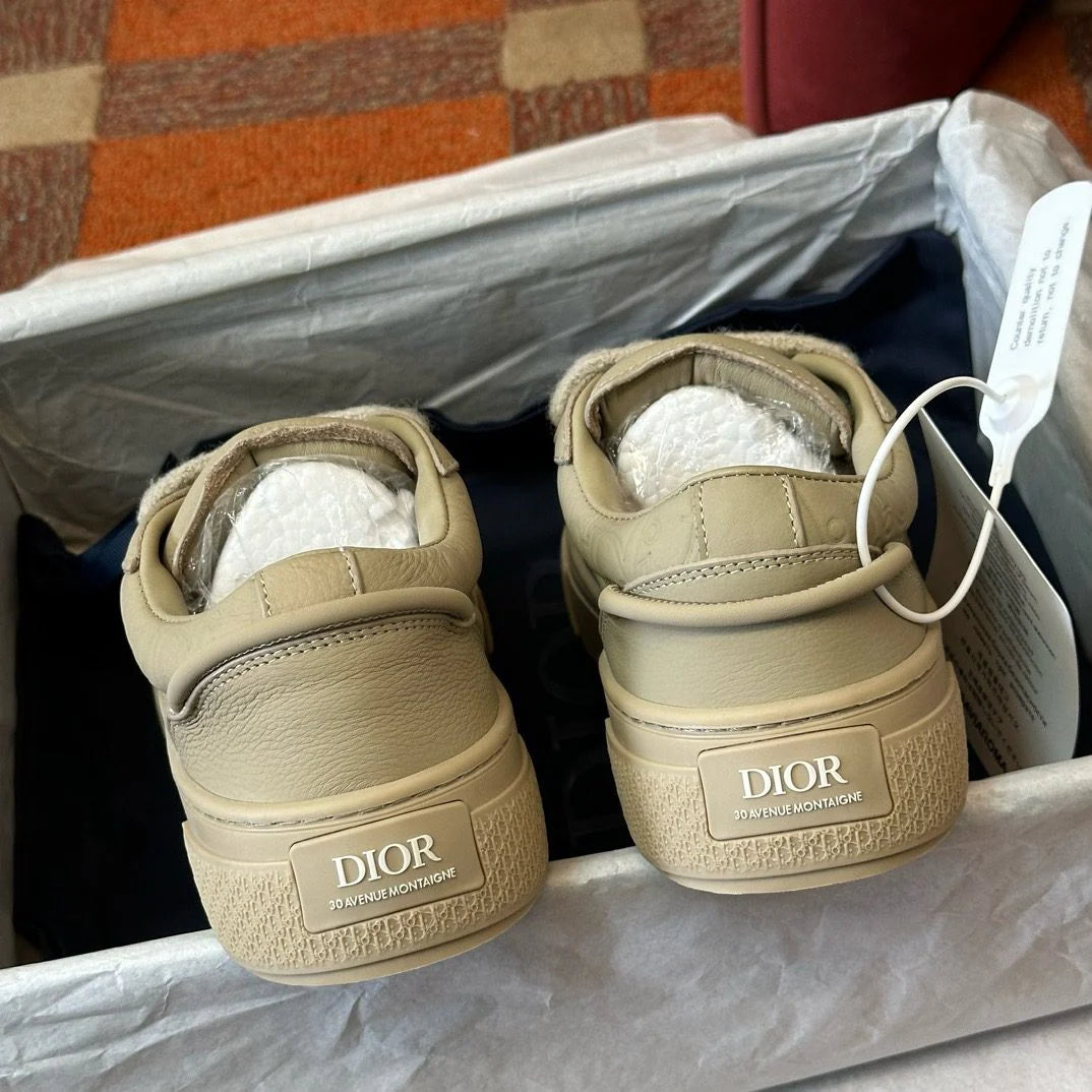 DIOR SNEAKER