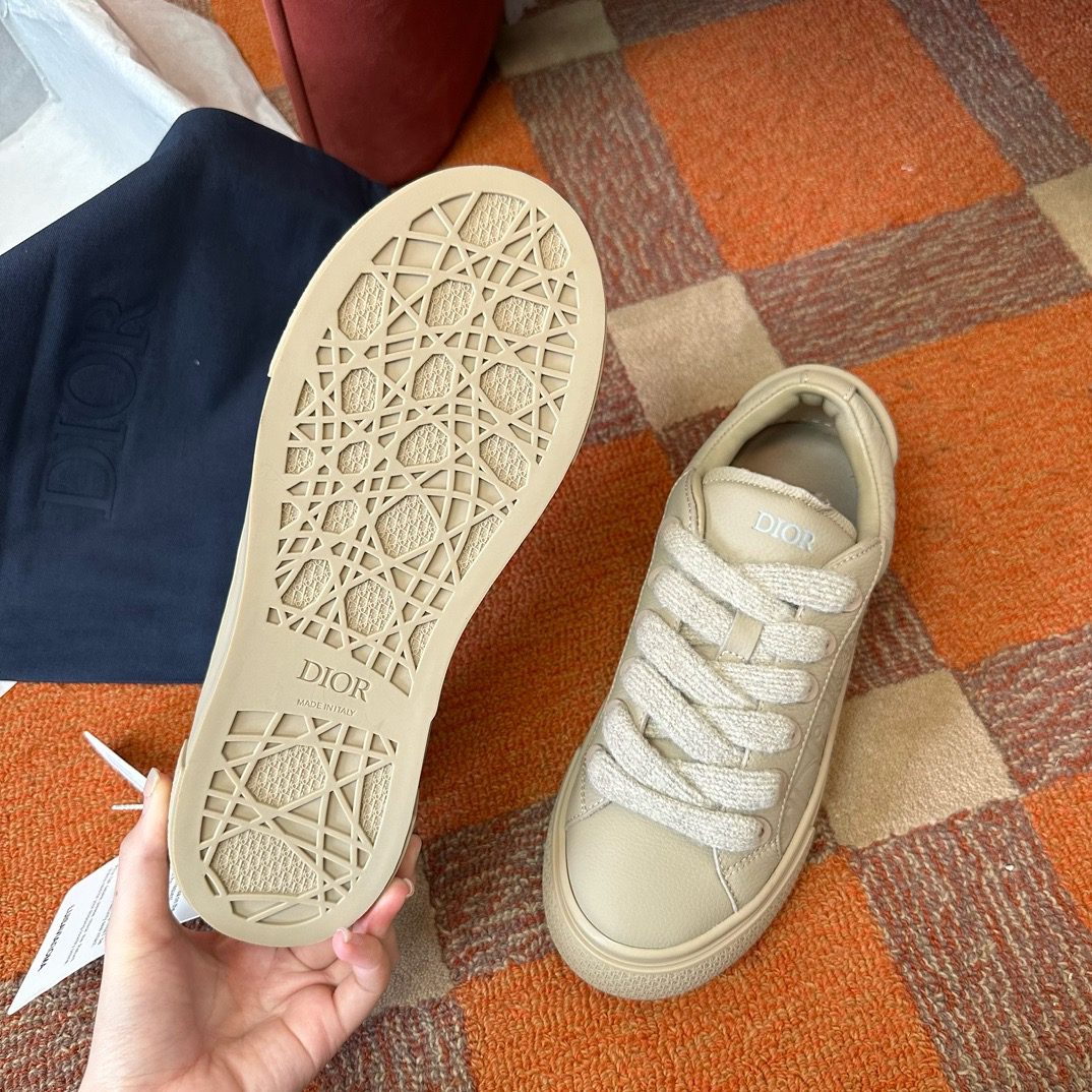 DIOR SNEAKER