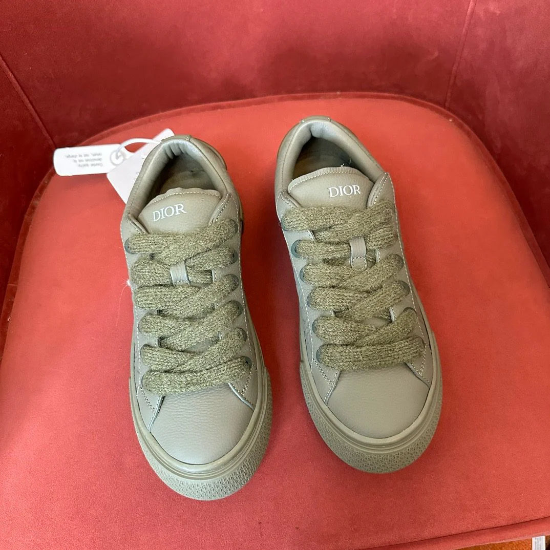 DIOR SNEAKER