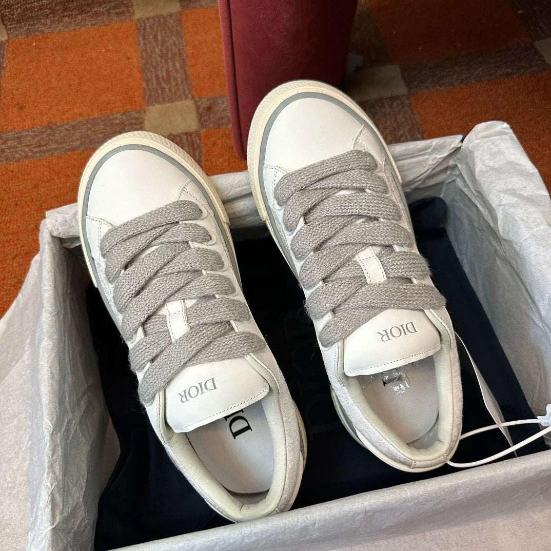 DIOR SNEAKER
