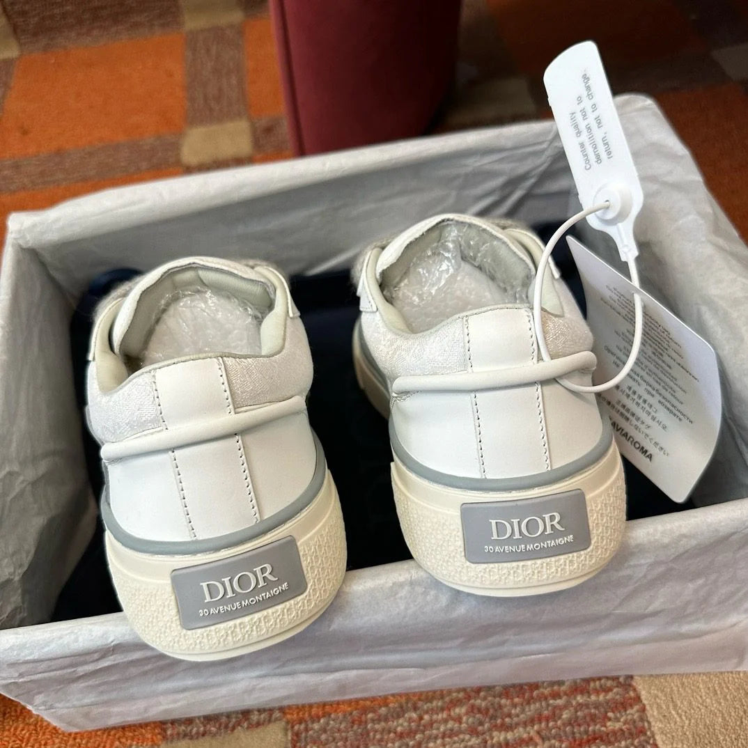 DIOR SNEAKER