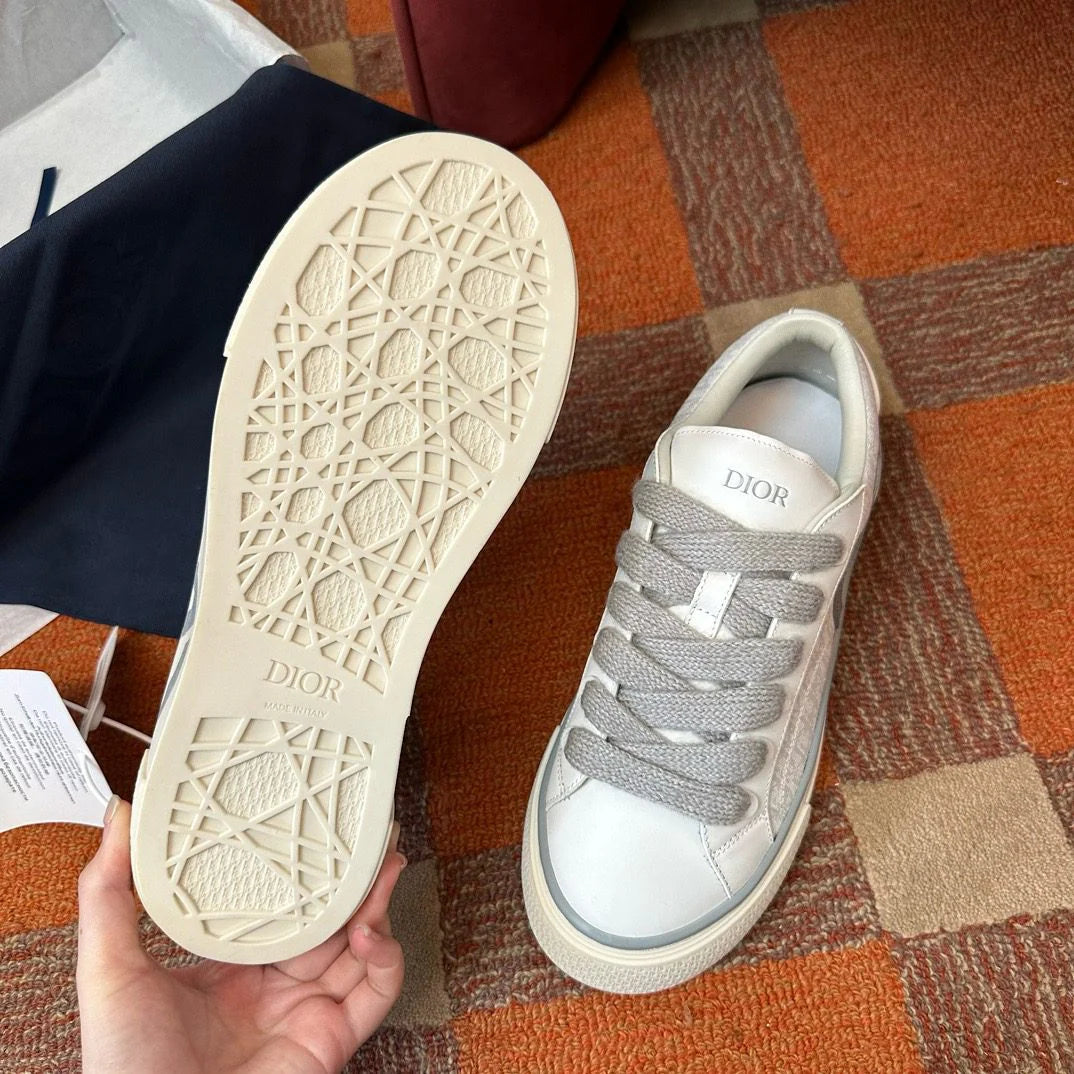 DIOR SNEAKER