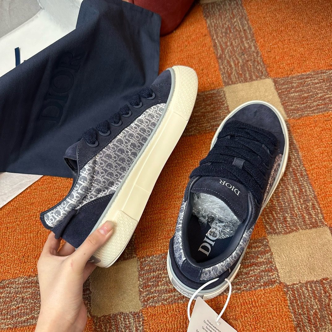 DIOR SNEAKER