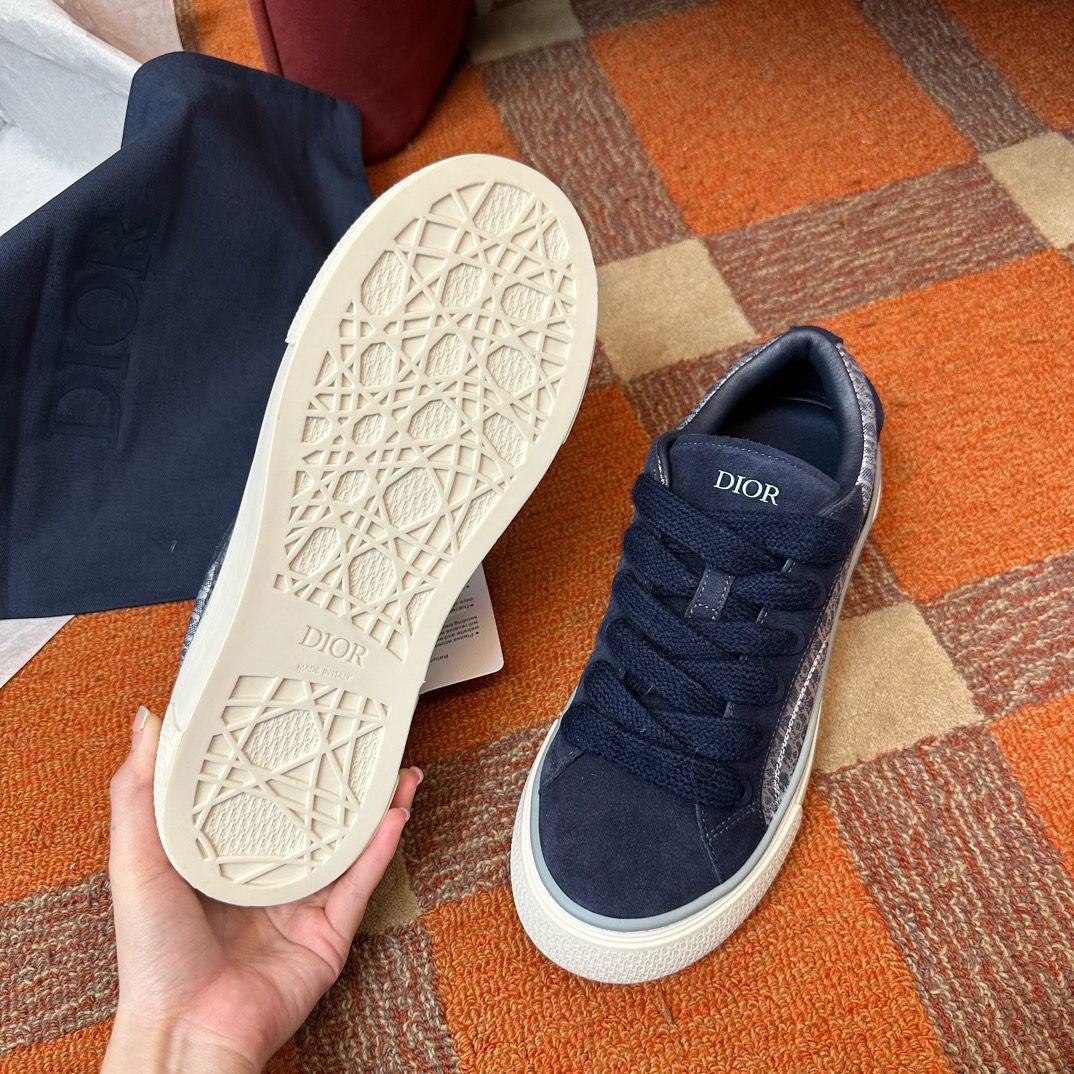 DIOR SNEAKER