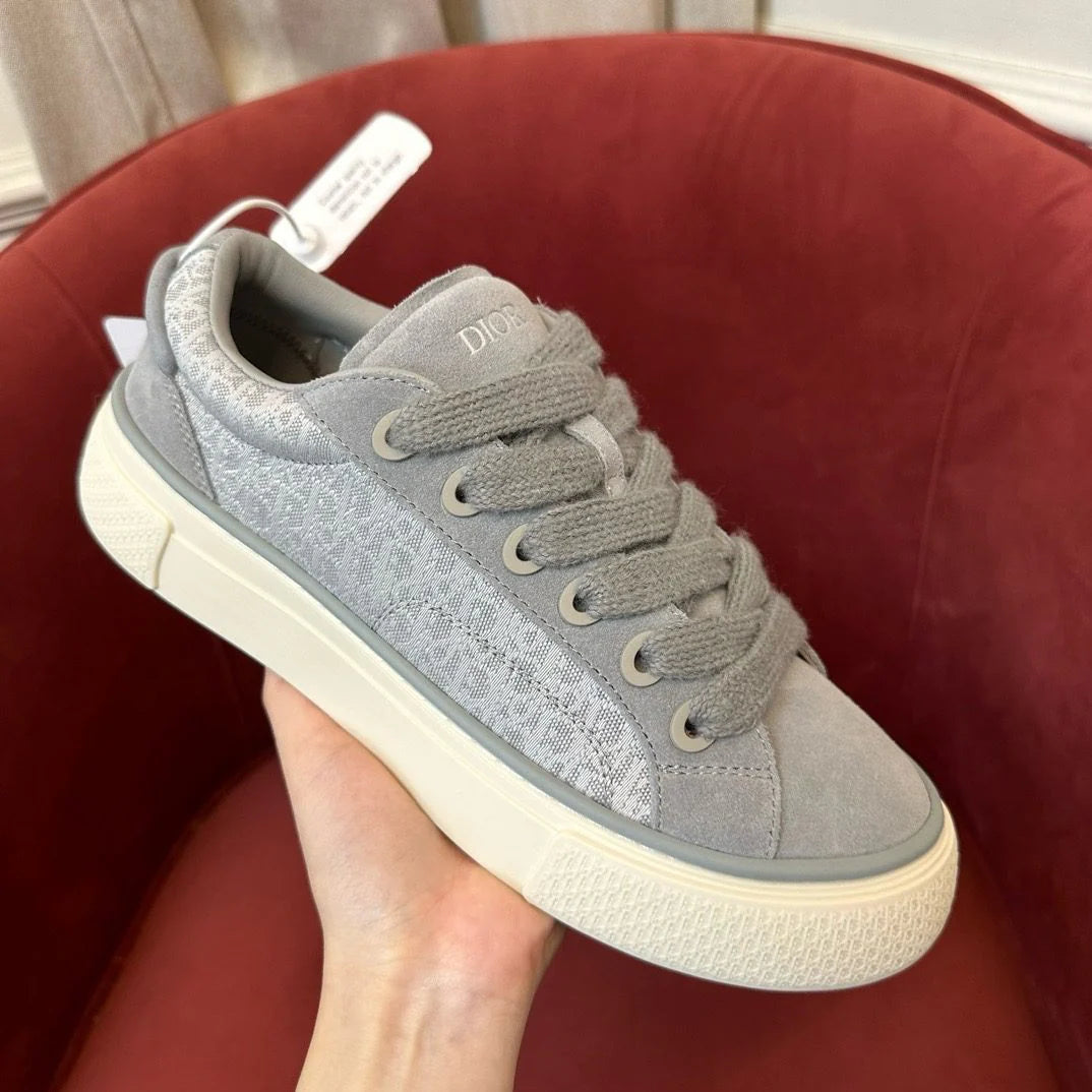DIOR SNEAKER