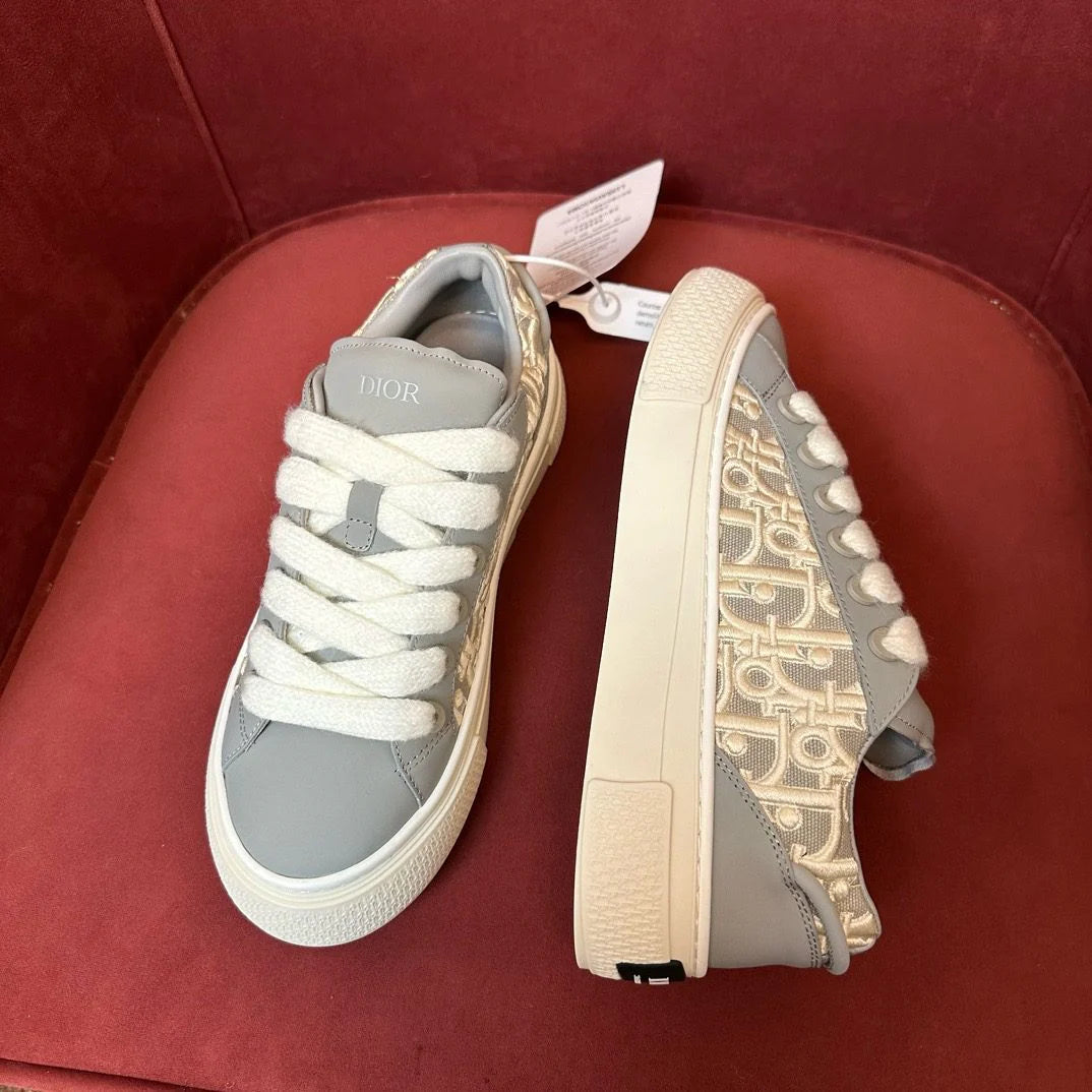 DIOR SNEAKER