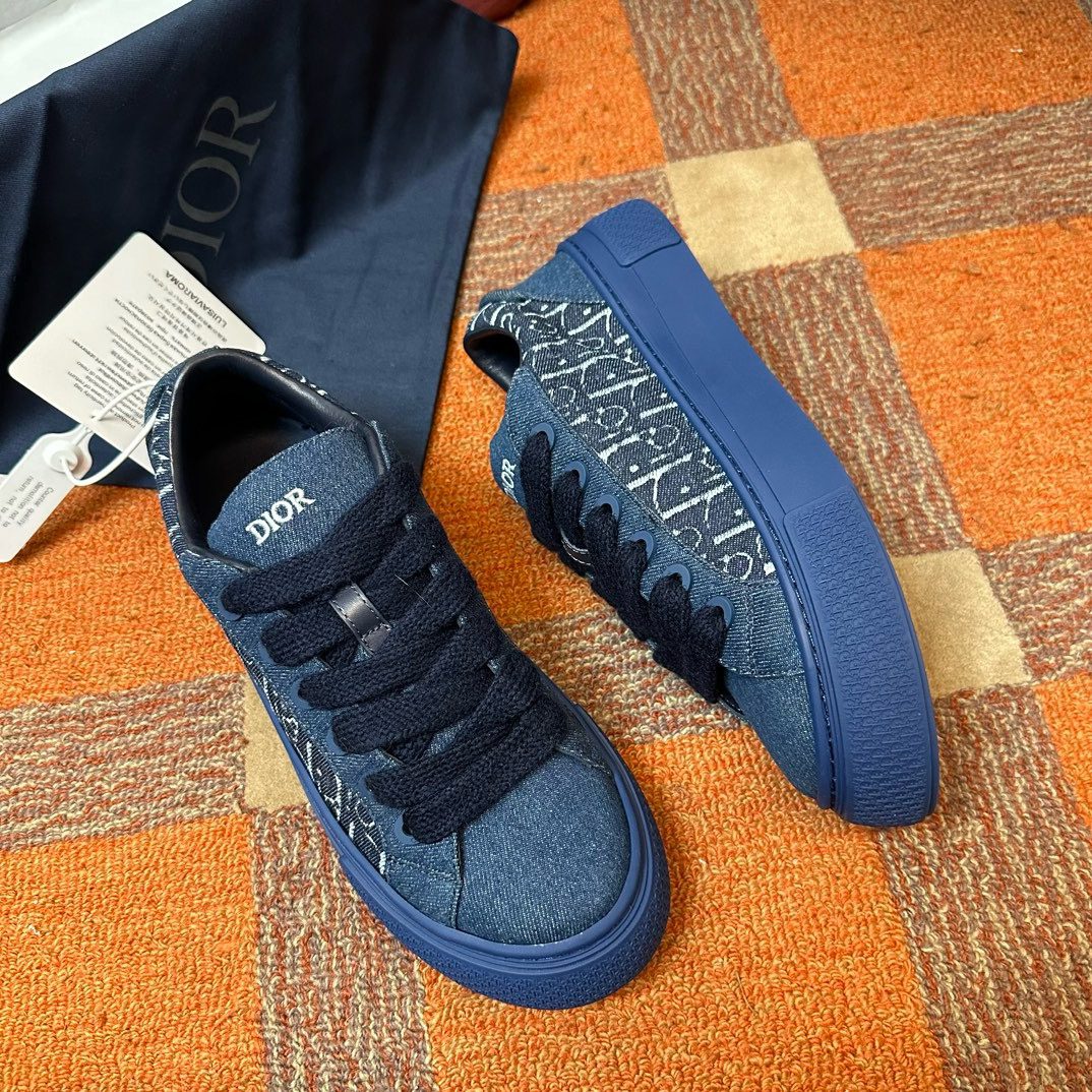DIOR SNEAKER