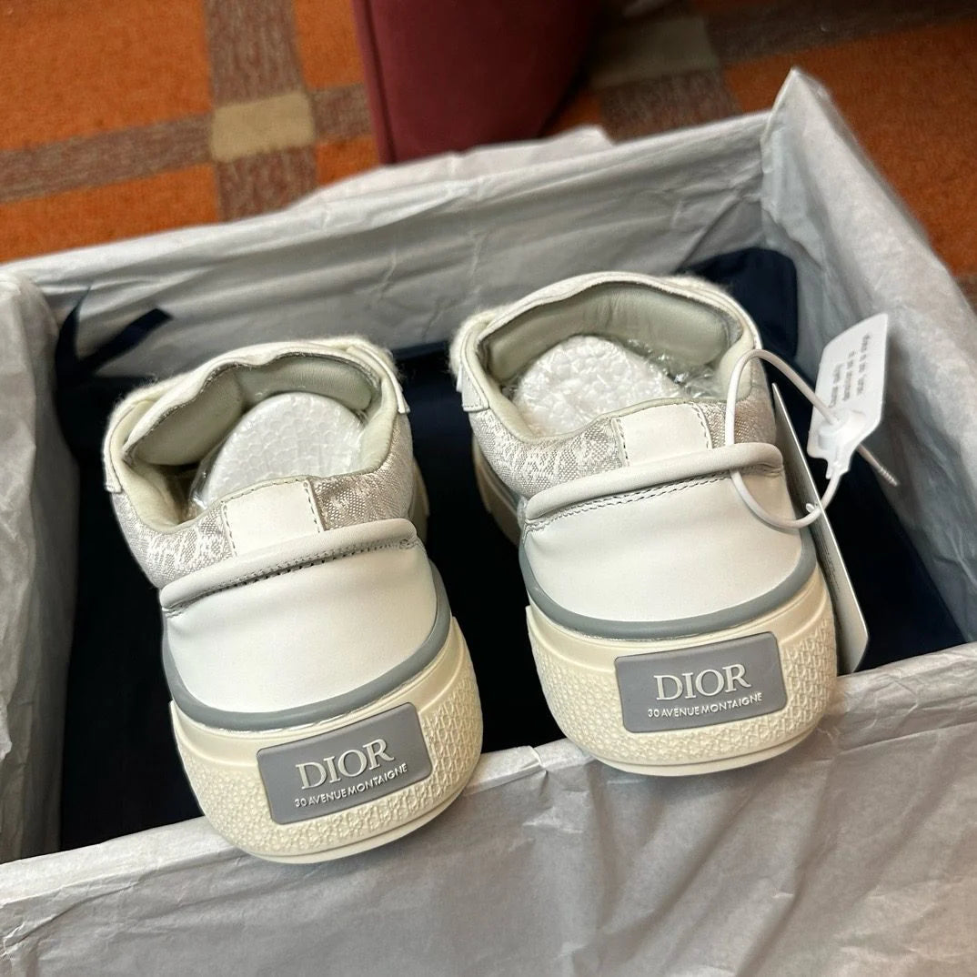 DIOR SNEAKER