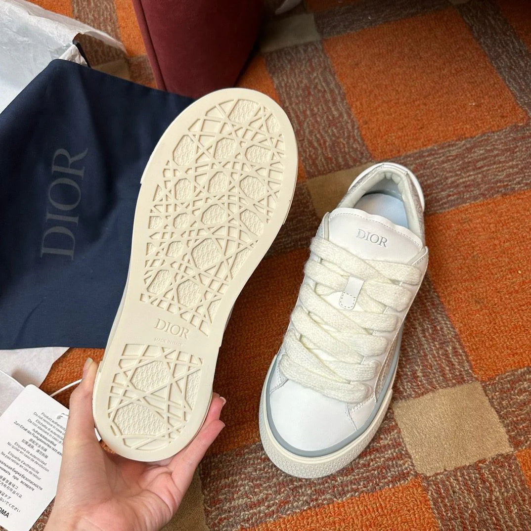 DIOR SNEAKER