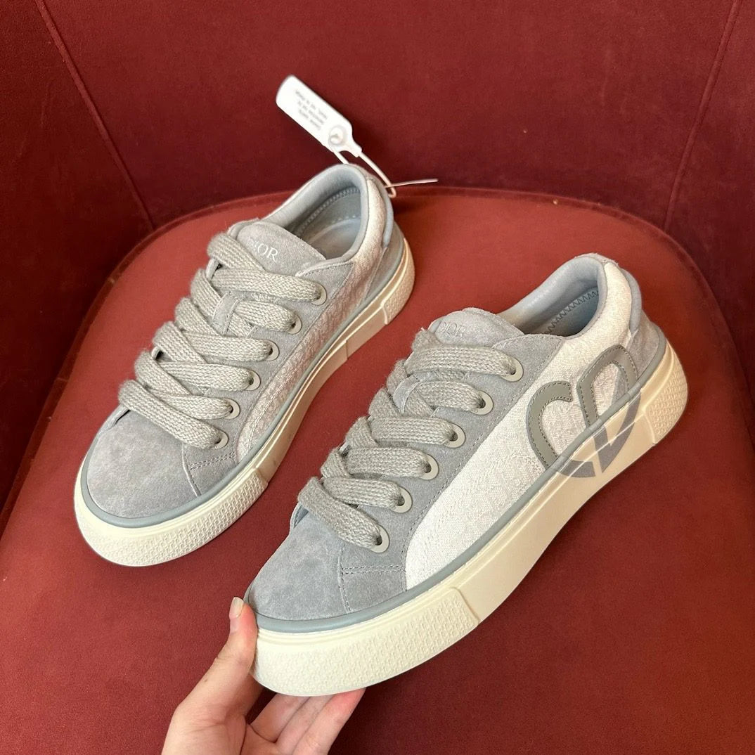 DIOR SNEAKER
