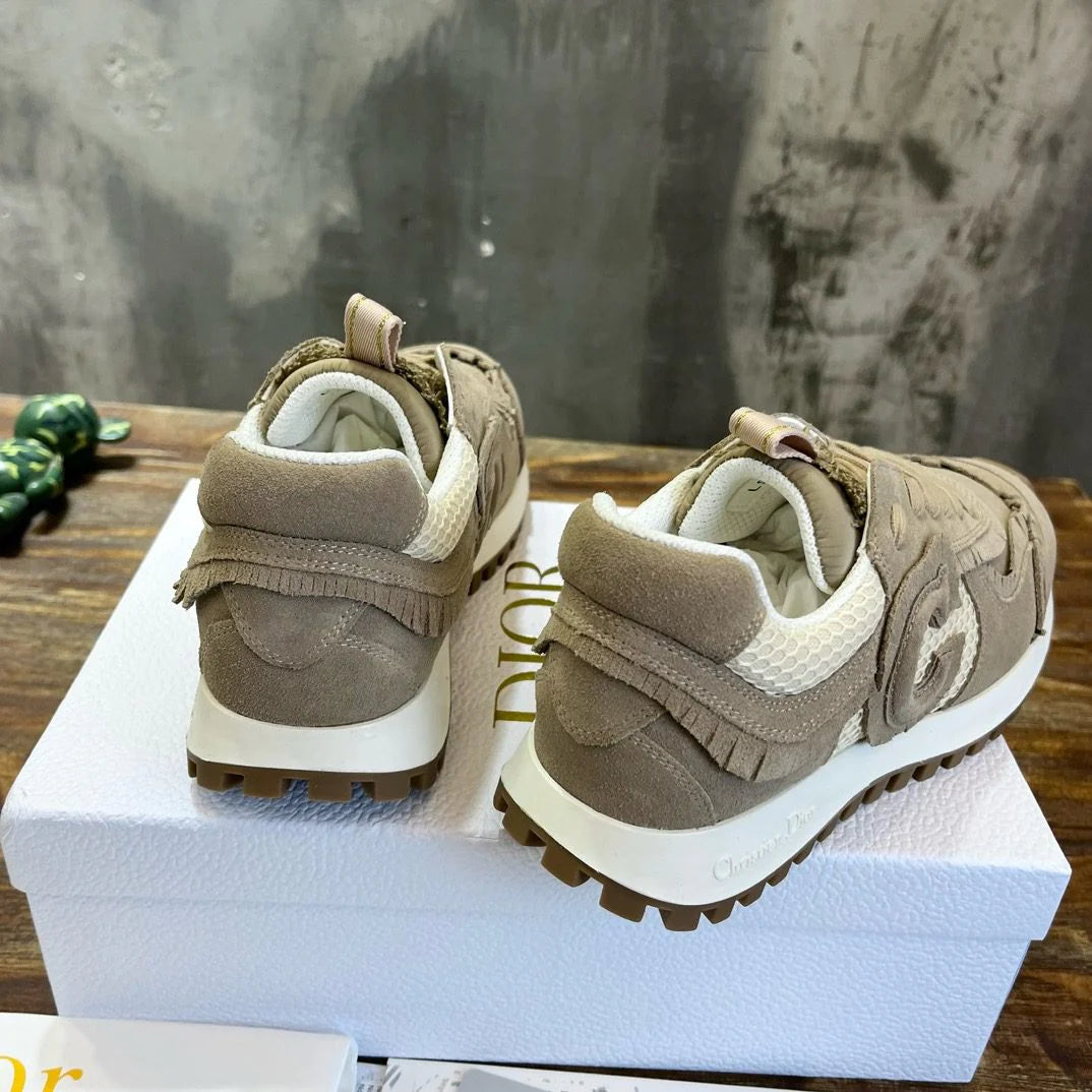 DIOR SNEAKER