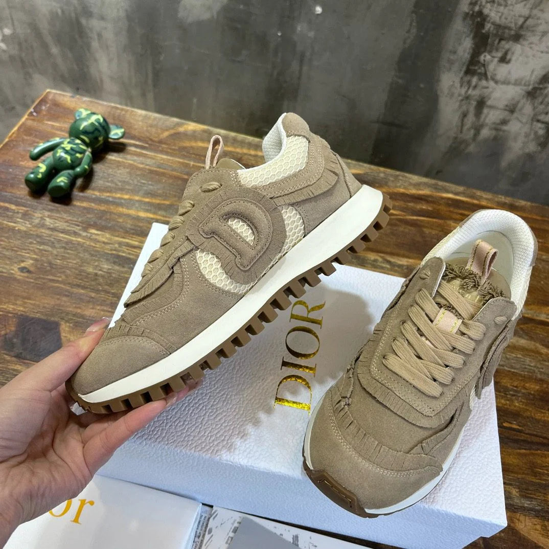 DIOR SNEAKER