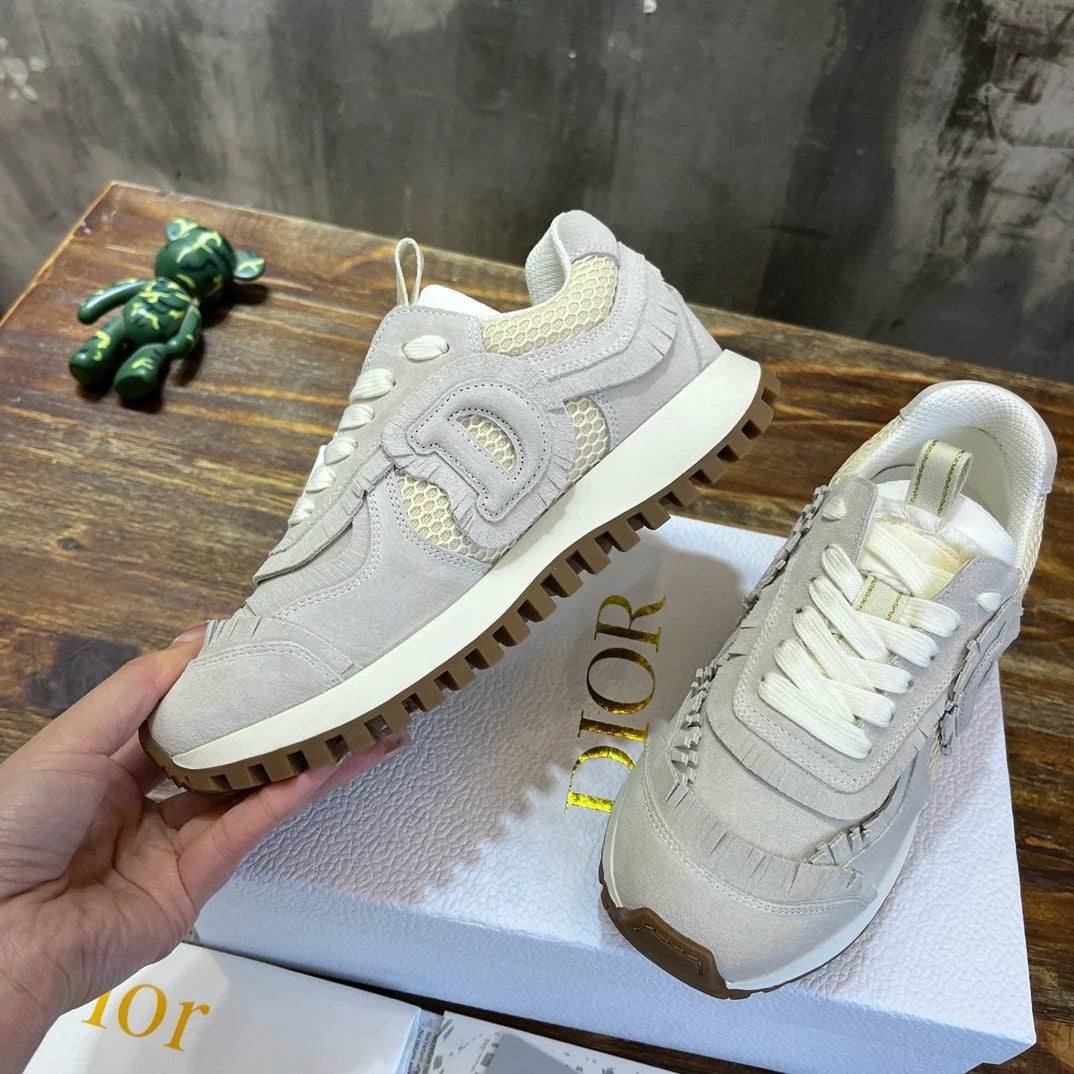 DIOR SNEAKER