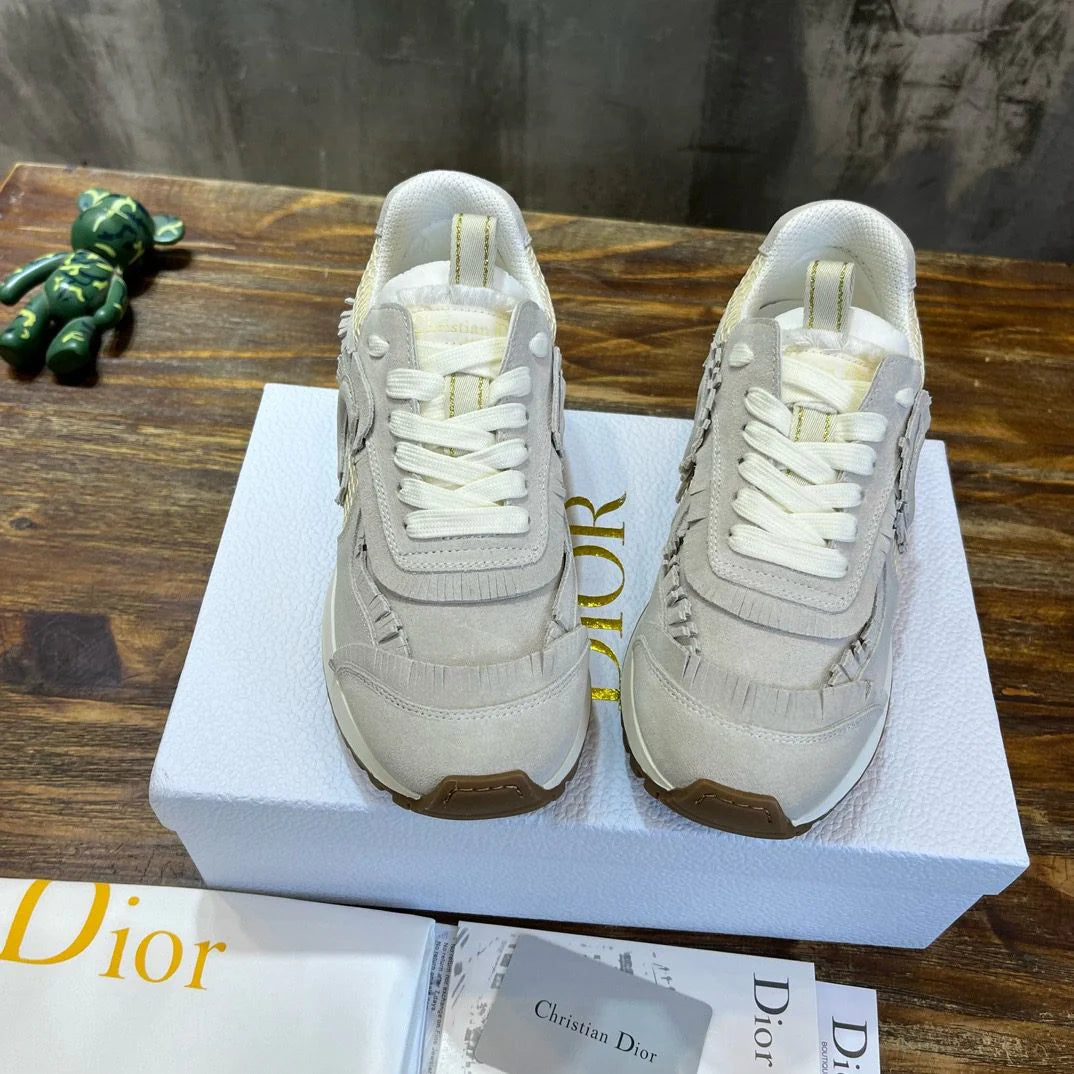 DIOR SNEAKER