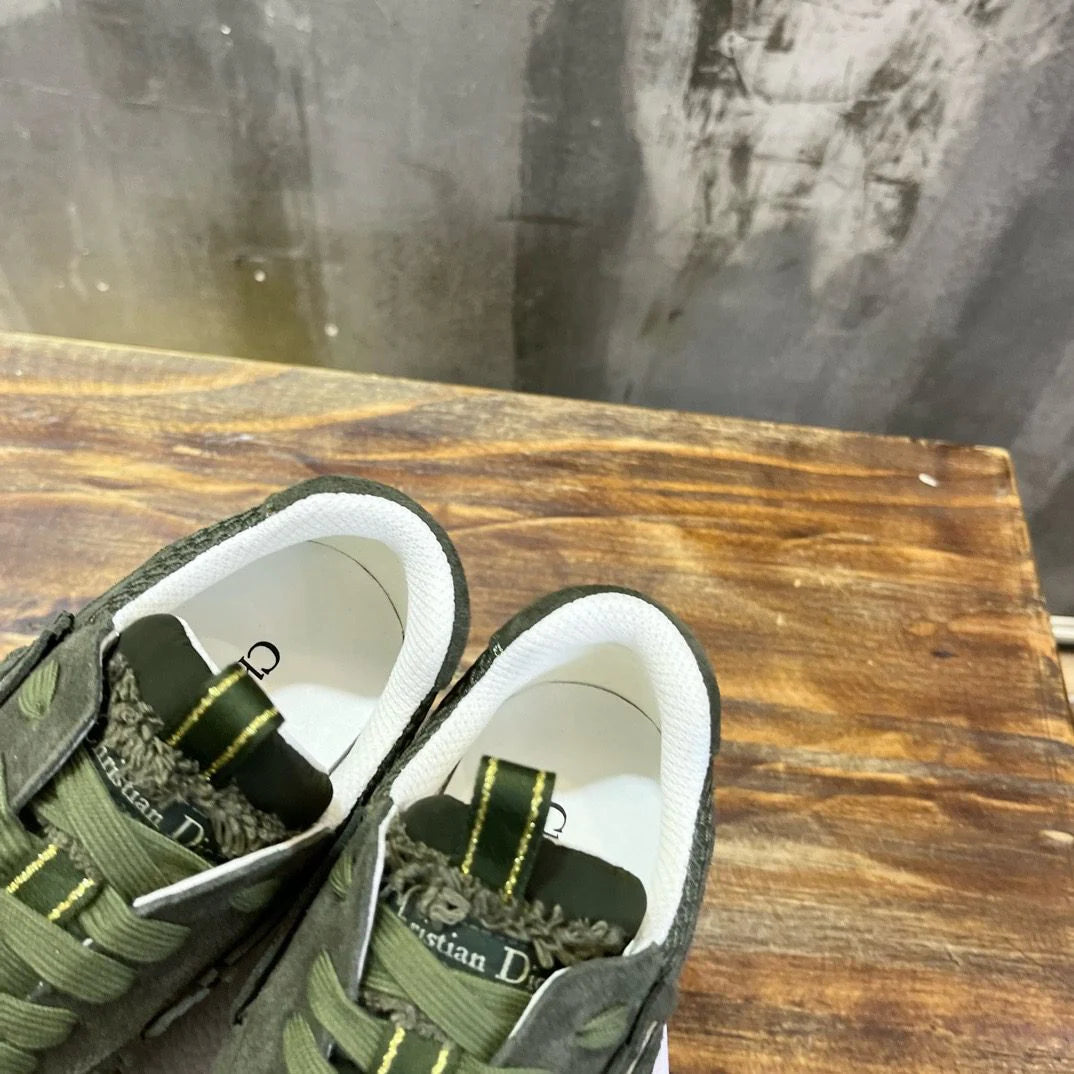 DIOR SNEAKER
