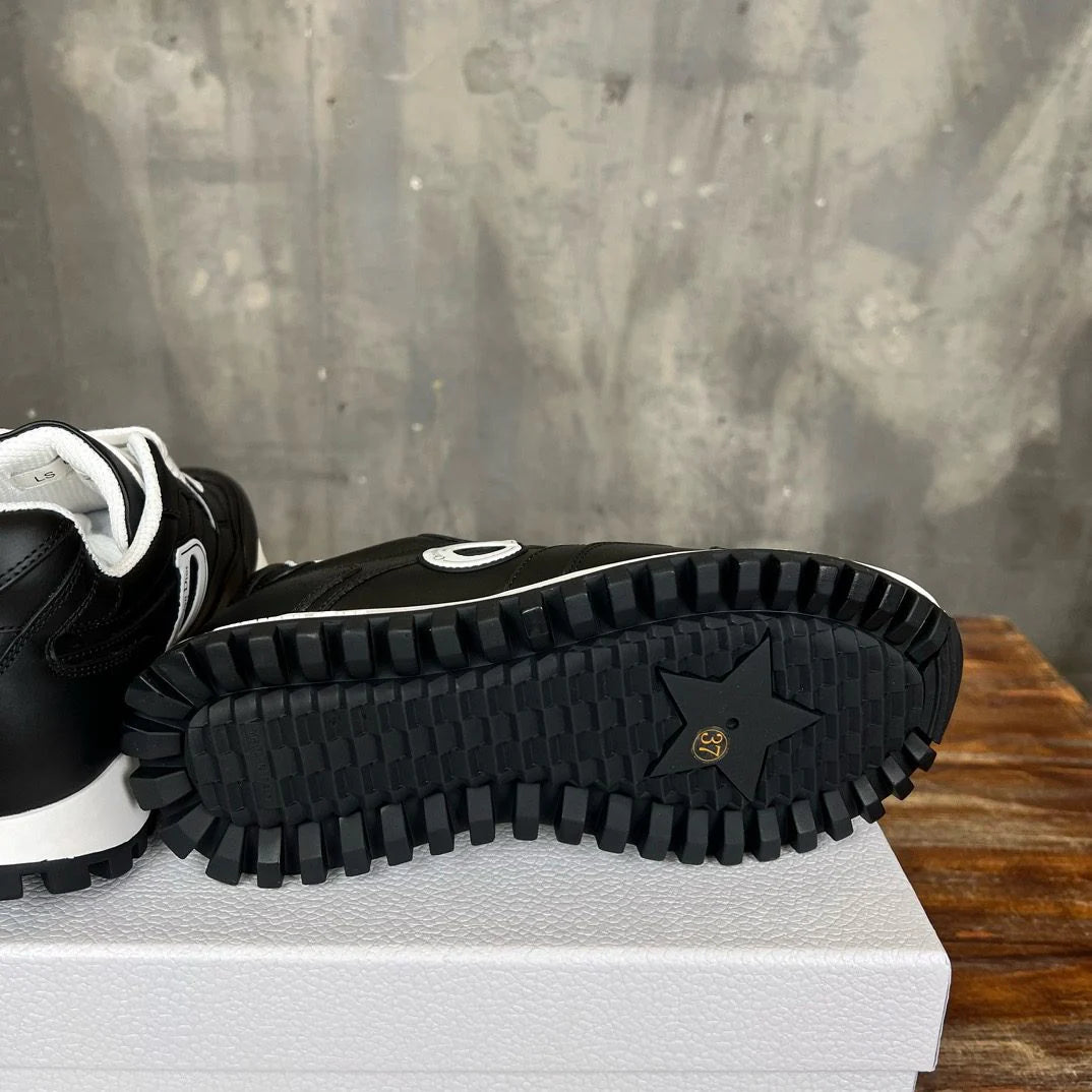 DIOR SNEAKER