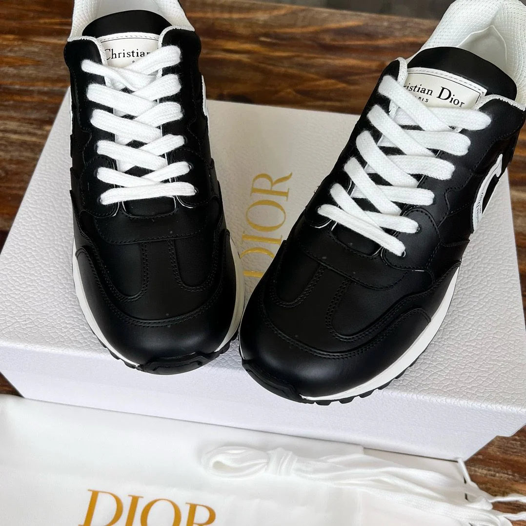 DIOR SNEAKER