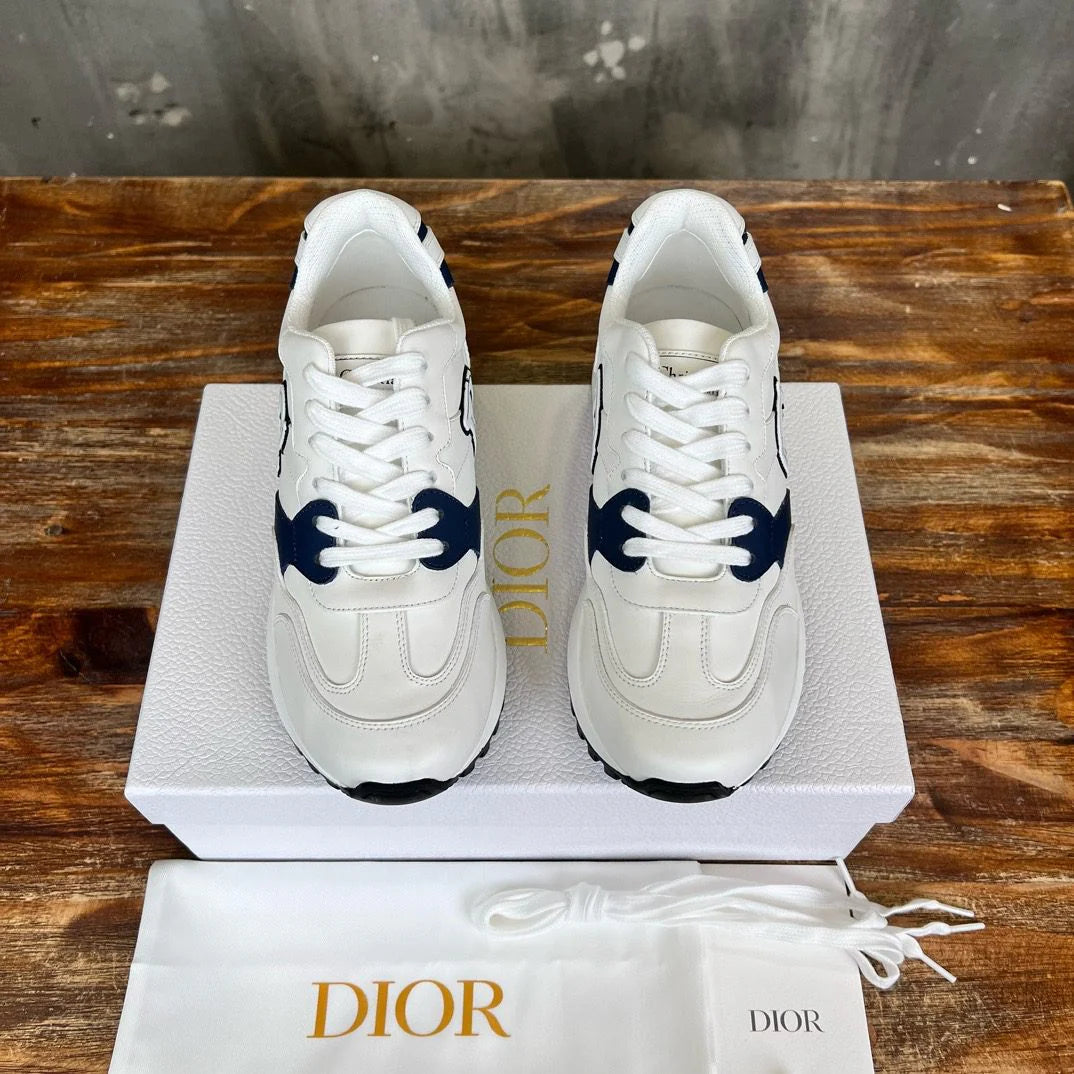 DIOR SNEAKER