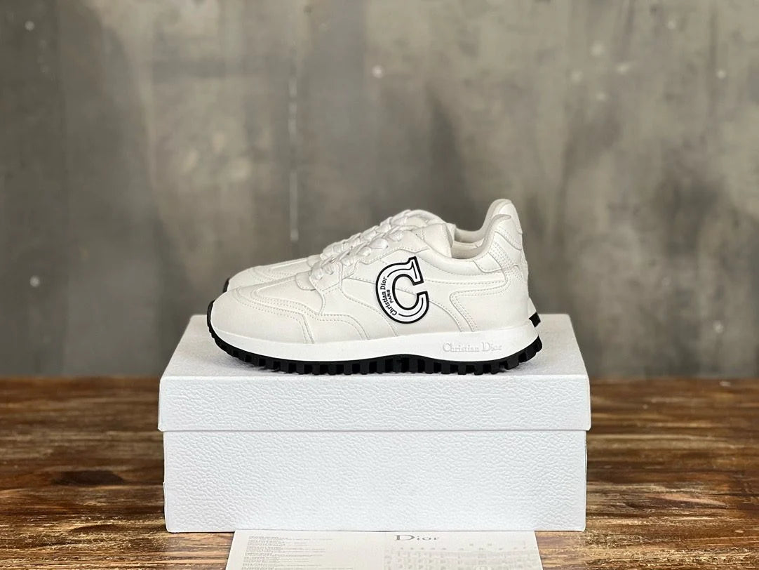 DIOR SNEAKER