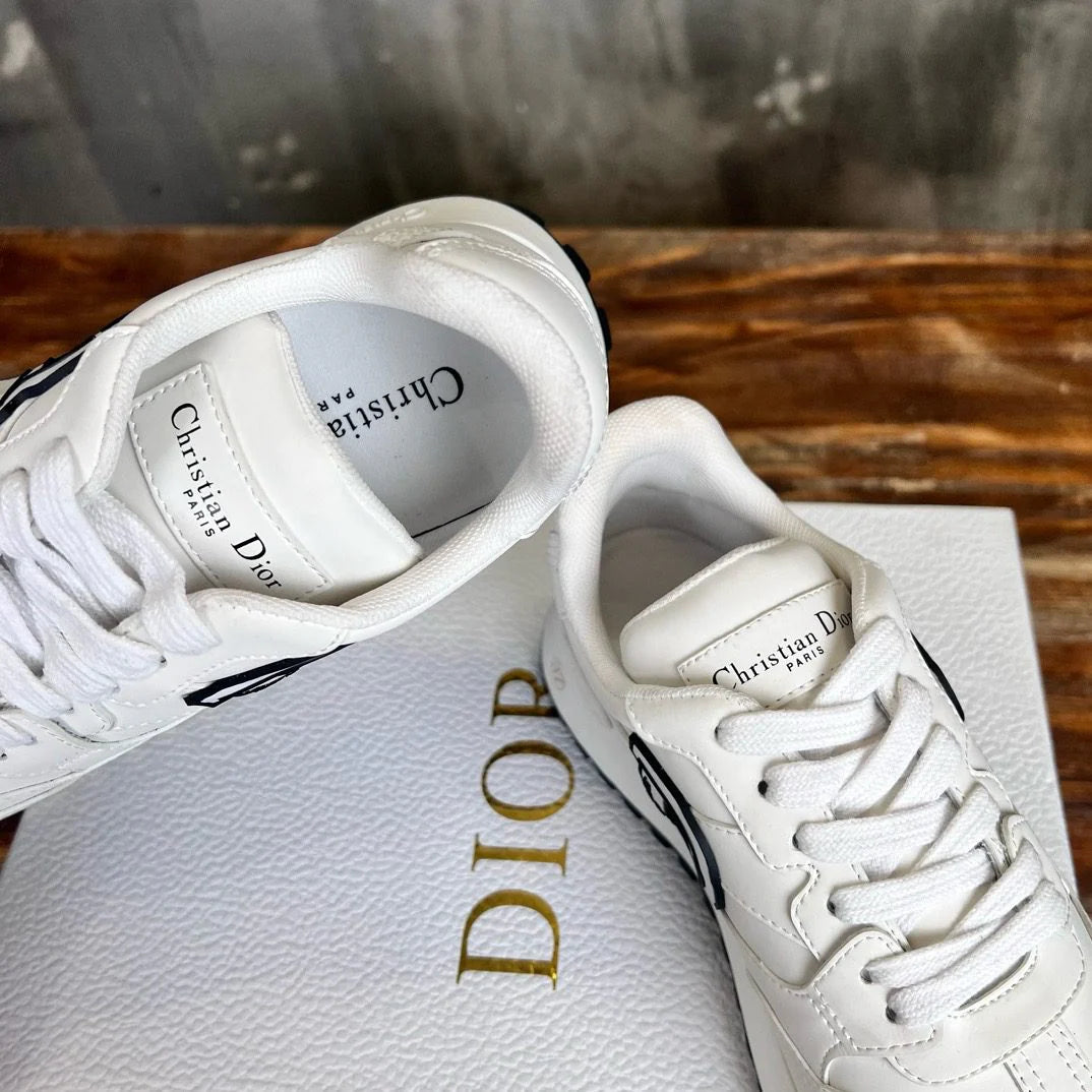 DIOR SNEAKER