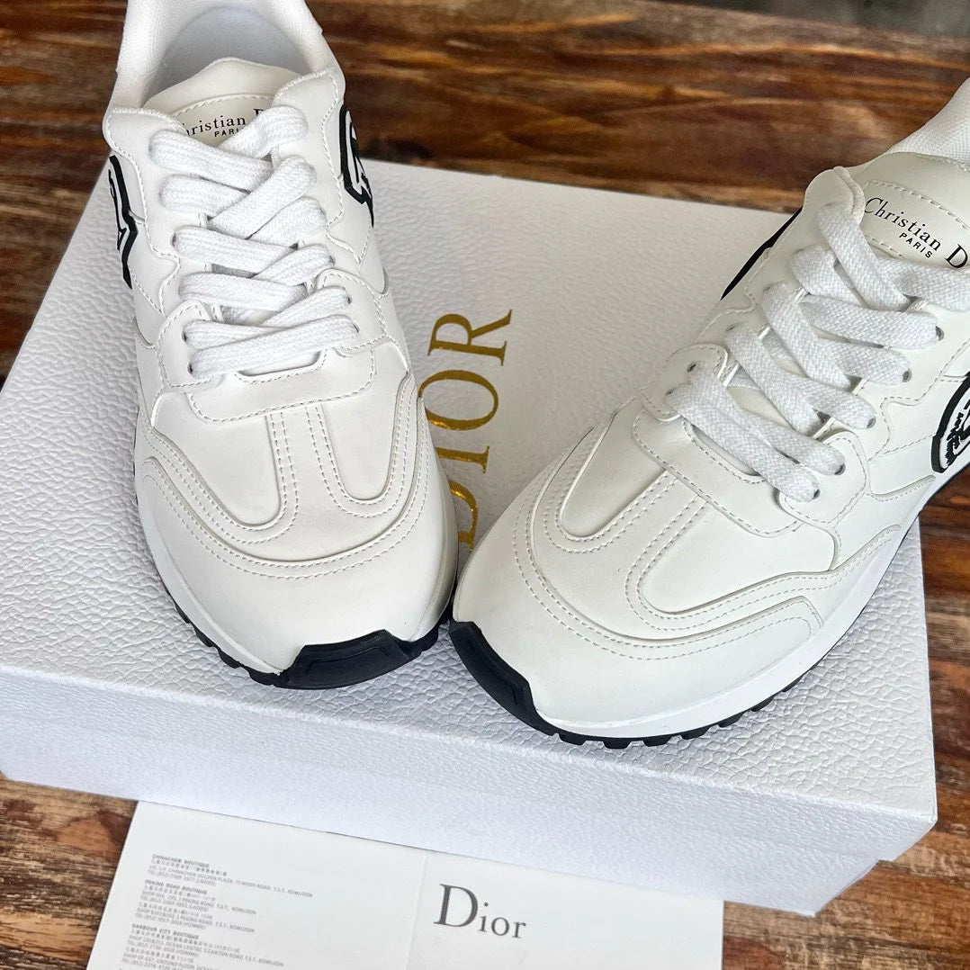 DIOR SNEAKER