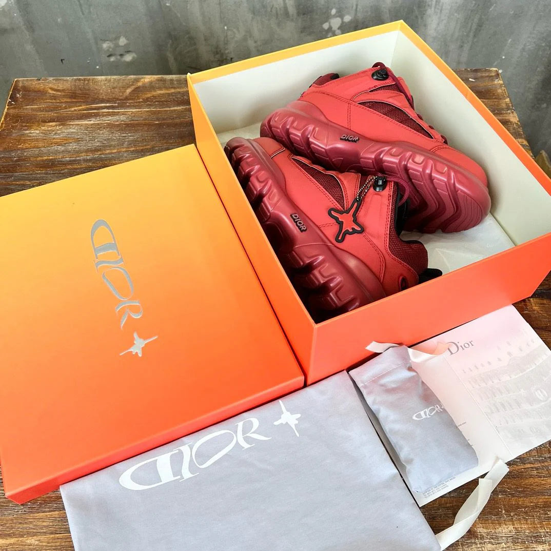 DIOR SNEAKER