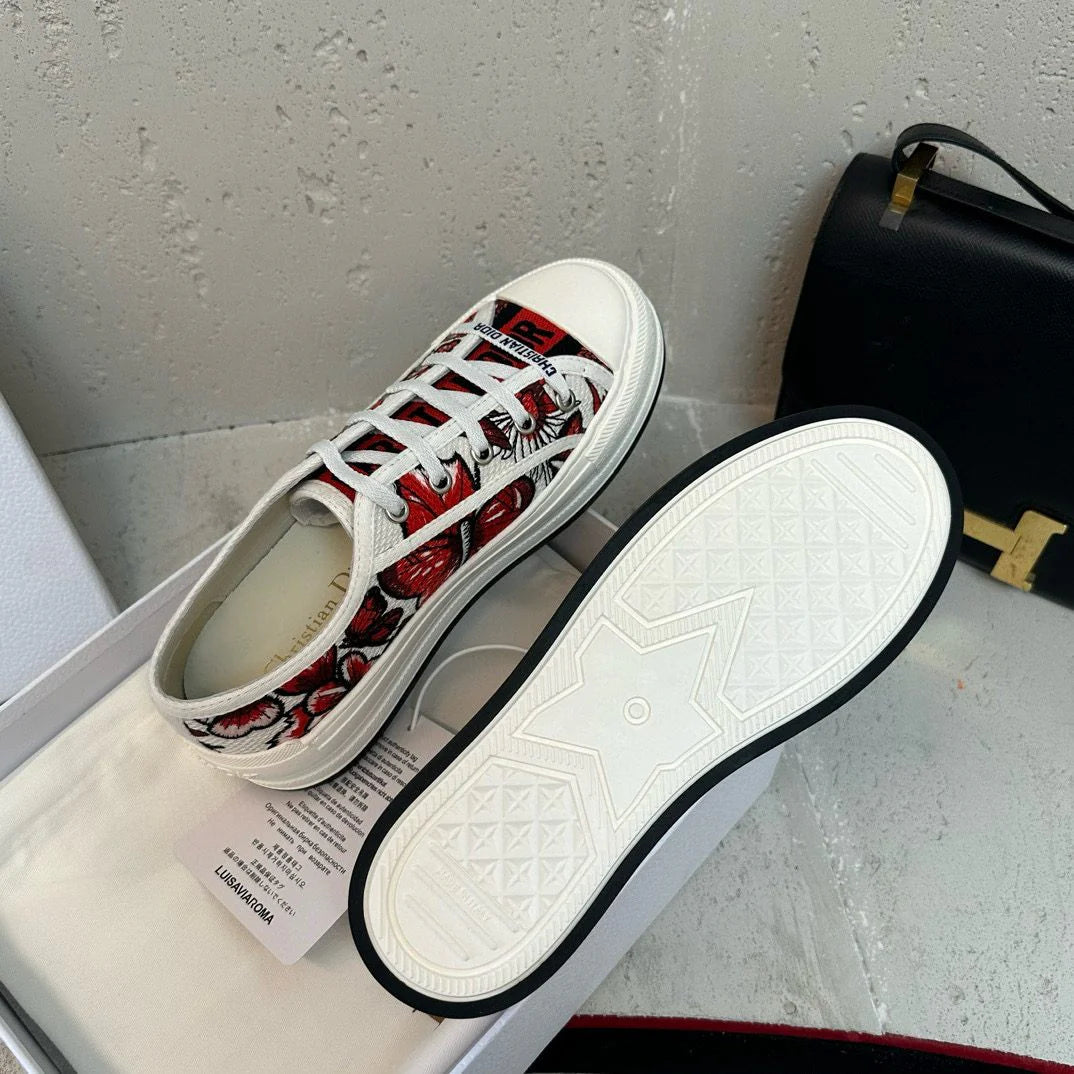 DIOR SNEAKER