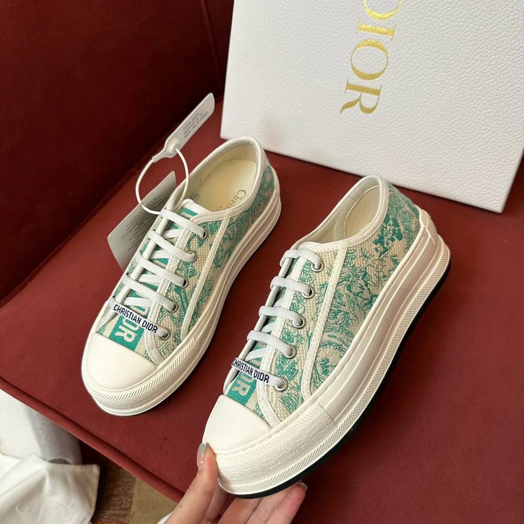 DIOR SNEAKER