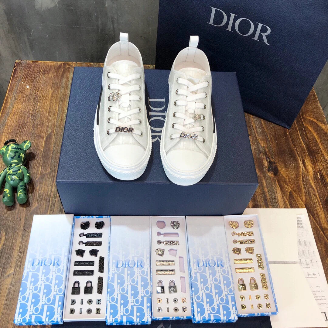 DIOR SNEAKER