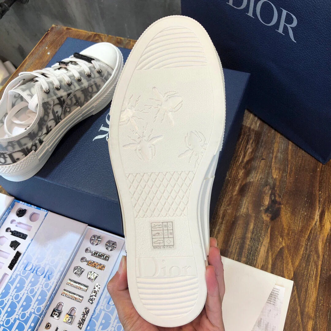 DIOR SNEAKER