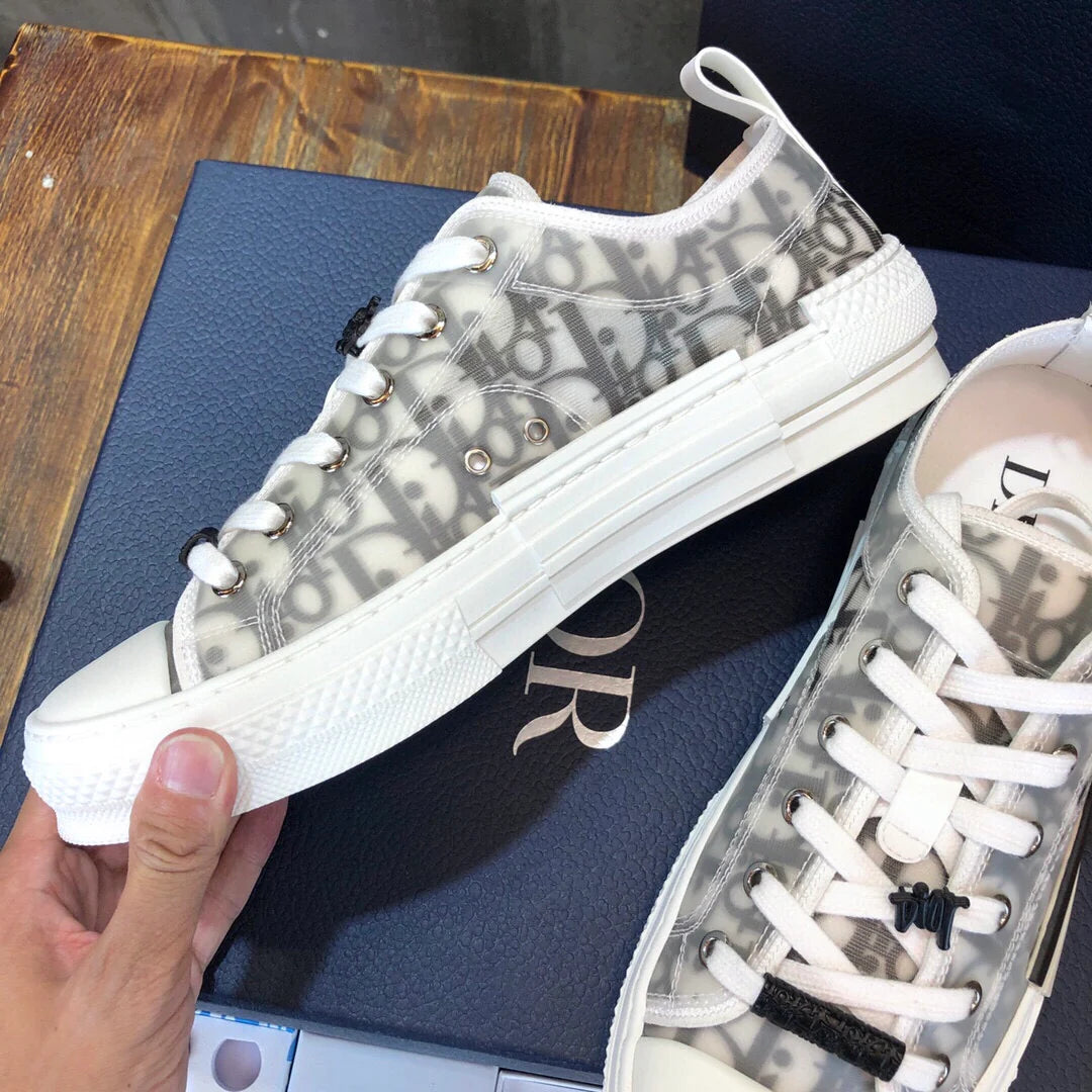 DIOR SNEAKER