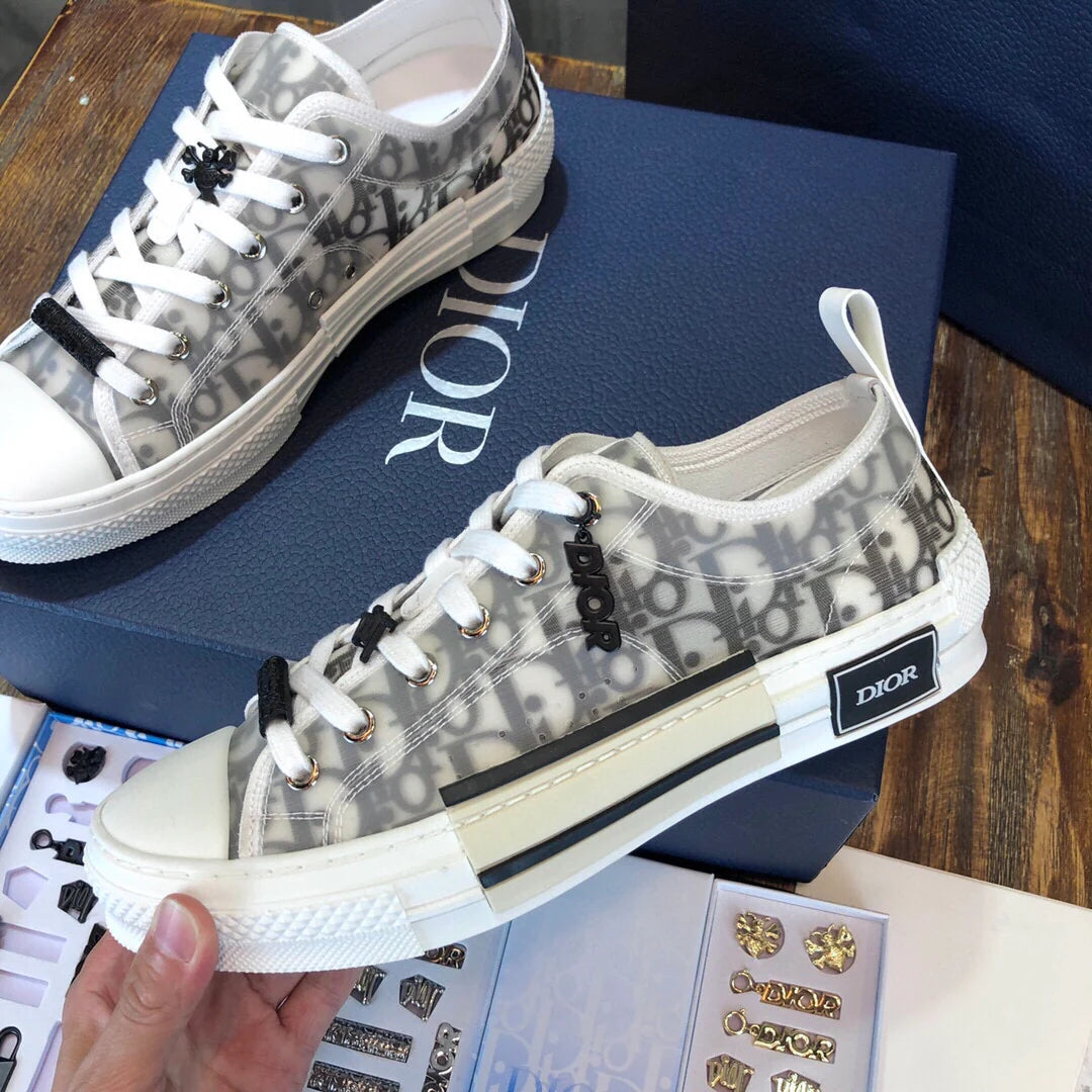 DIOR SNEAKER