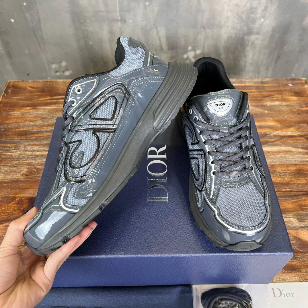 DIOR SNEAKER