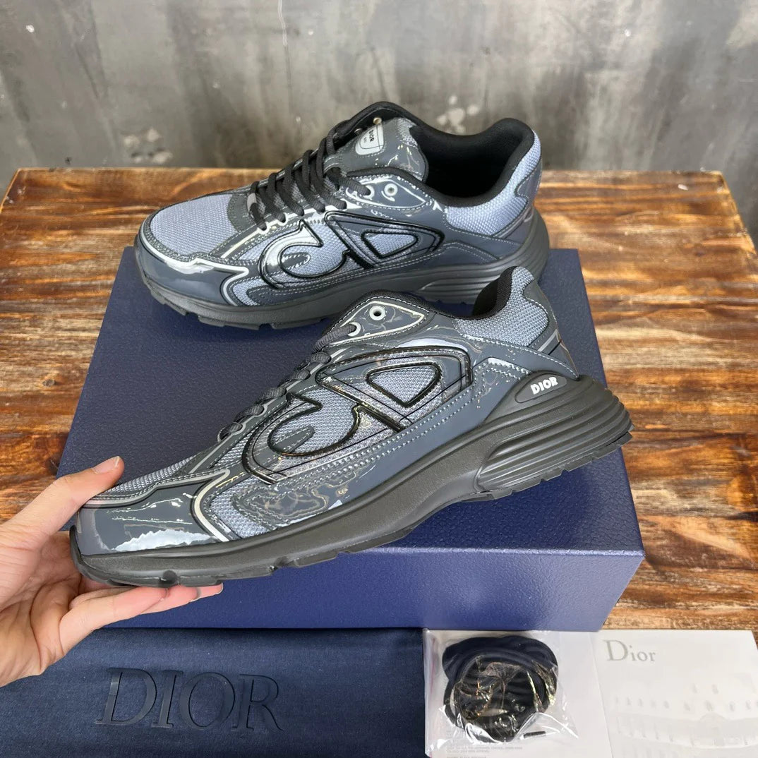 DIOR SNEAKER