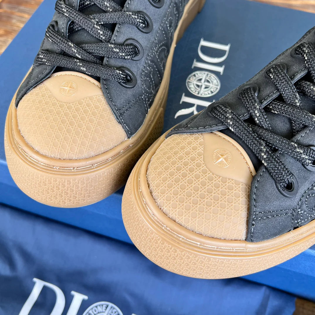 DIOR SNEAKER