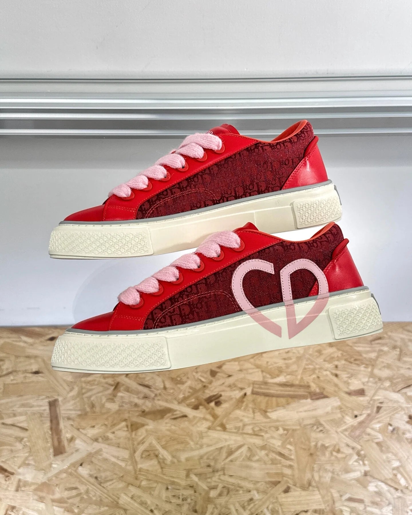 DIOR SNEAKER
