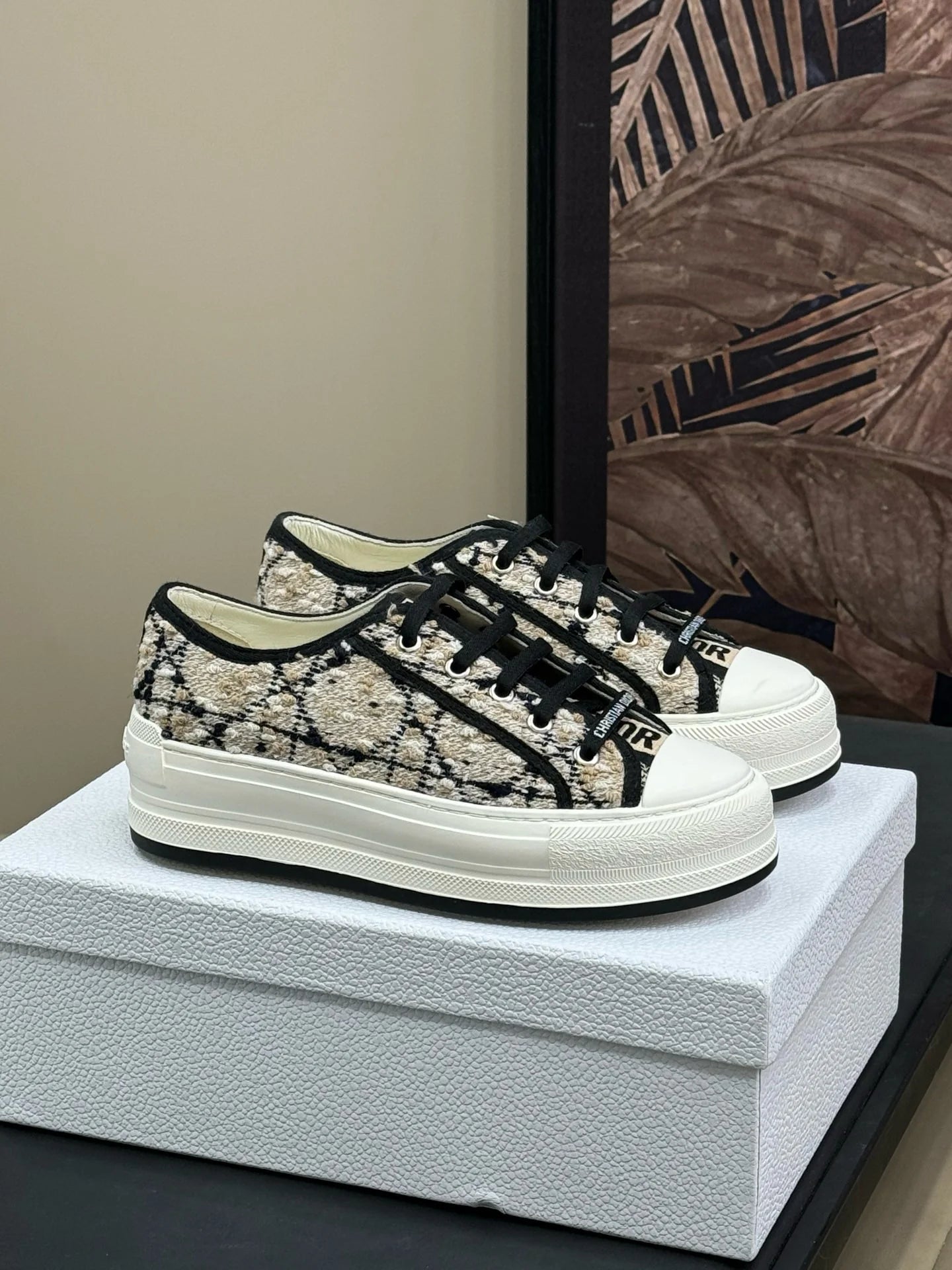 DIOR SNEAKER